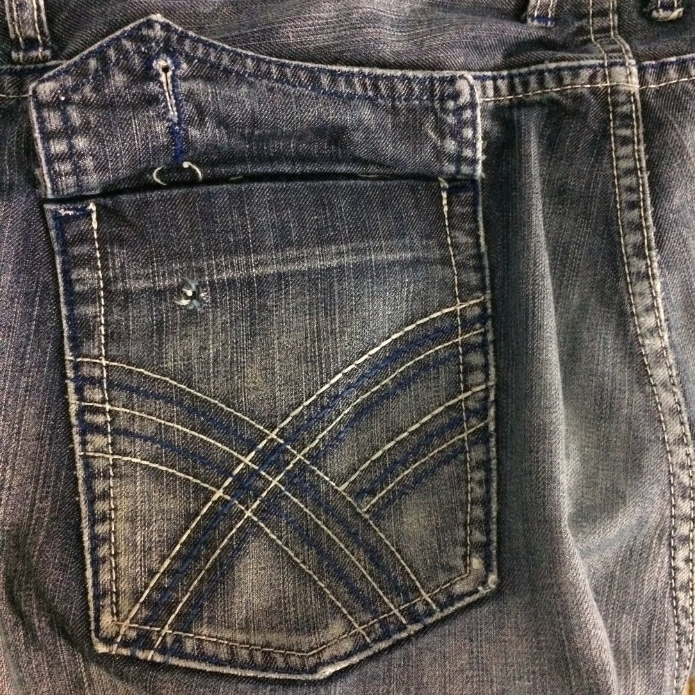 Kenneth Cole Reaction Mens 33x30 Straight Jeans - Picture 7 of 8